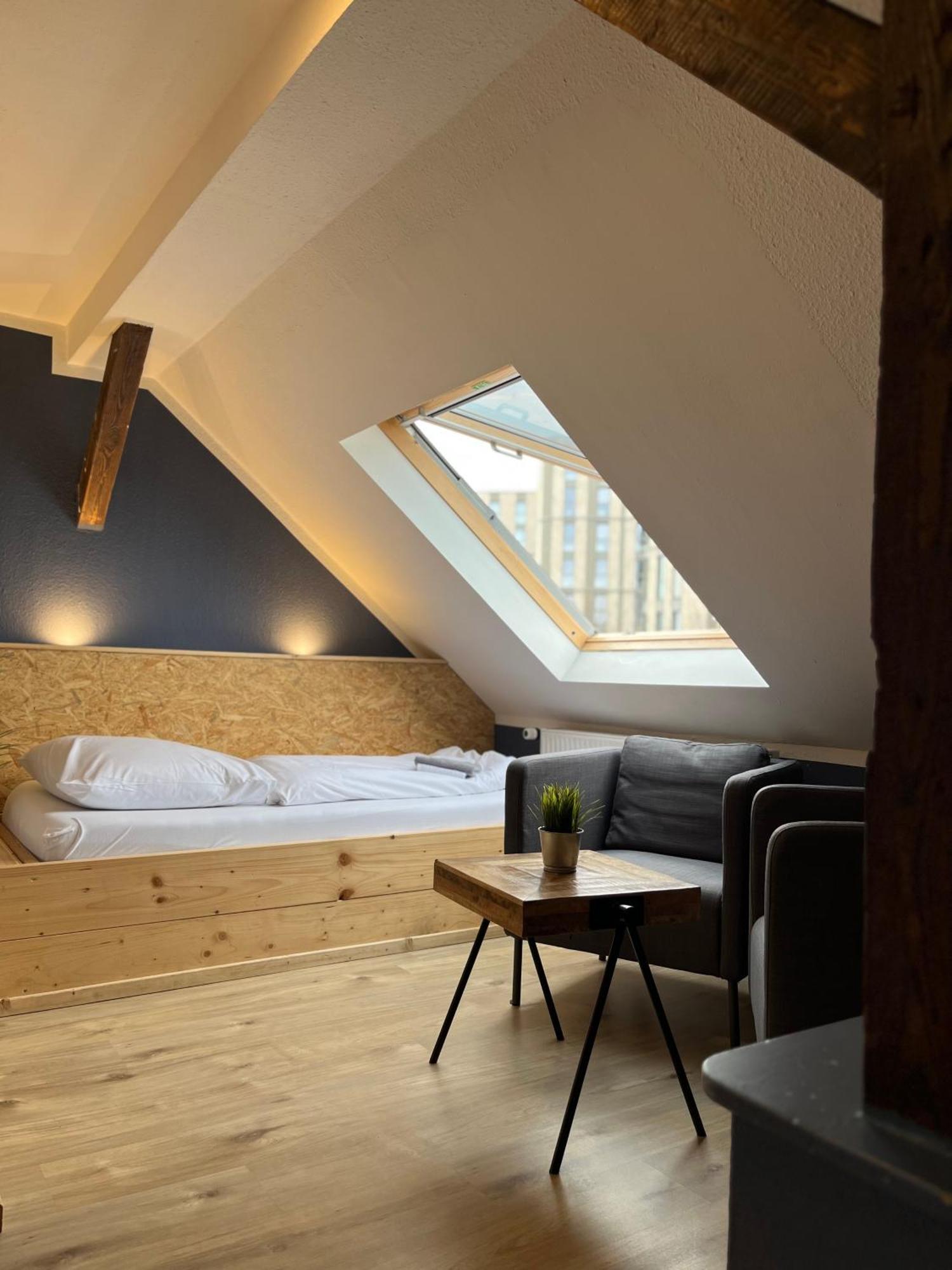 Blue Doors Hostel Ktv รอสต็อค ภายนอก รูปภาพ