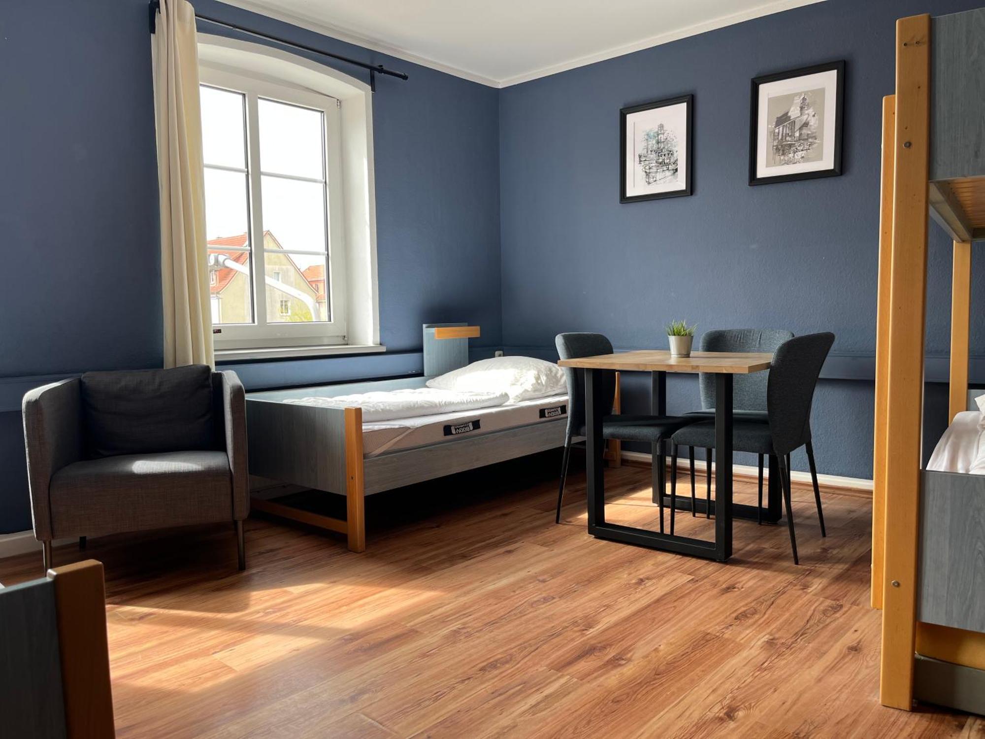 Blue Doors Hostel Ktv รอสต็อค ภายนอก รูปภาพ