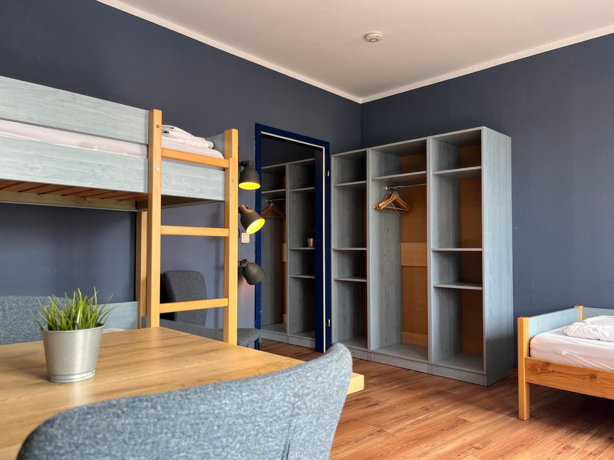 Blue Doors Hostel Ktv รอสต็อค ภายนอก รูปภาพ