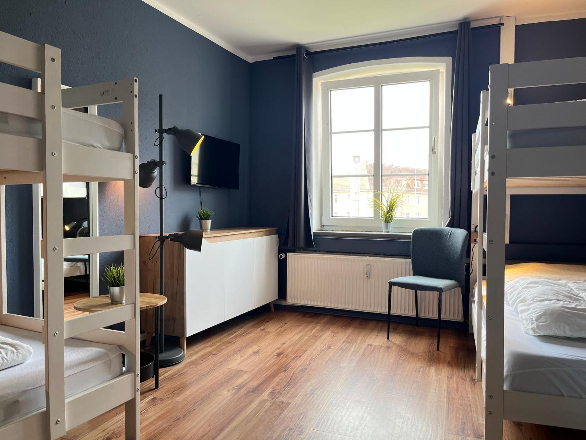 Blue Doors Hostel Ktv รอสต็อค ภายนอก รูปภาพ