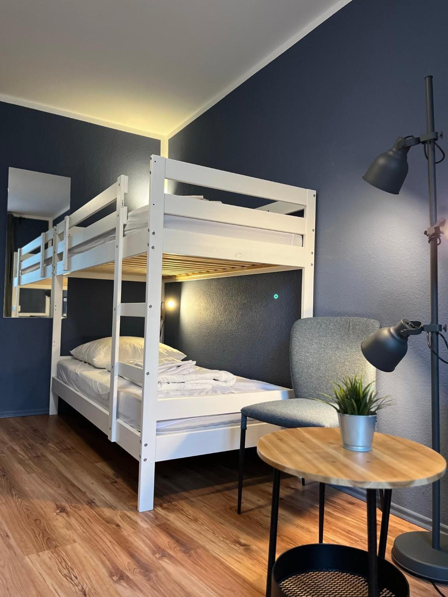 Blue Doors Hostel Ktv รอสต็อค ภายนอก รูปภาพ